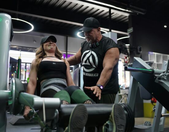 Gym Training session with weights and machines