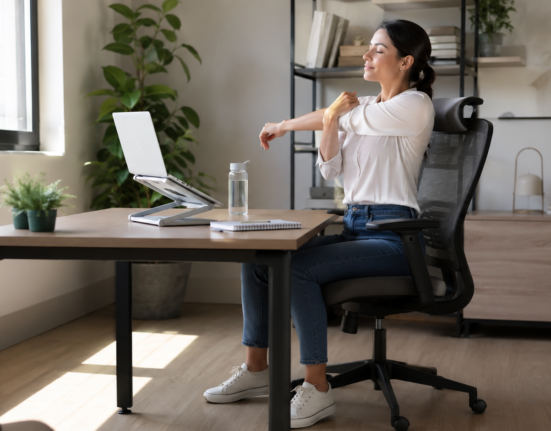 Desk life habits for long sitting comfort